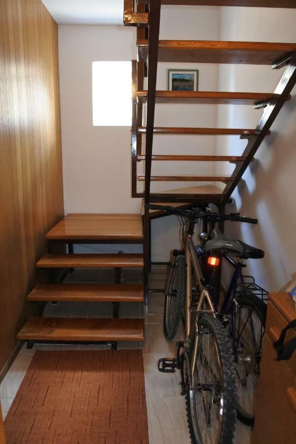 Penthouse Studio With Sea View มาคาร์สกา ภายนอก รูปภาพ
